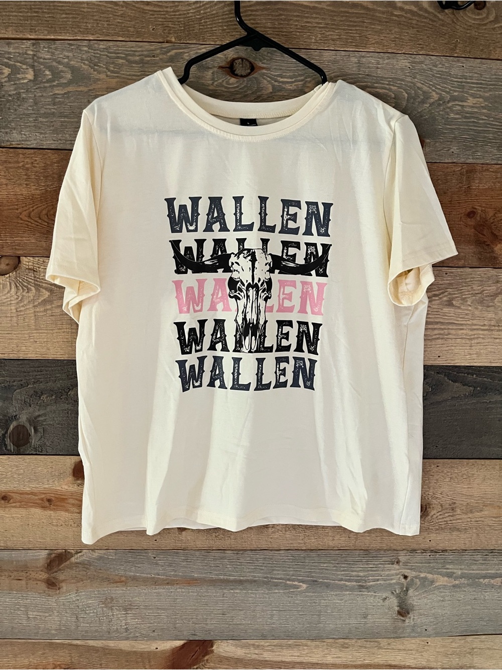 SHEIN / Wallen Graphic Short-Sleeve T-Shirt - Cream Size L